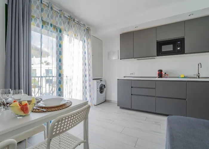 El Encanto Mit Terrasse By Interhome Appartement *